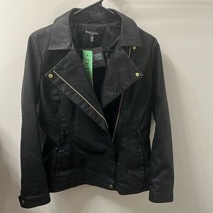 Black leather jacket with gold zipper PS
